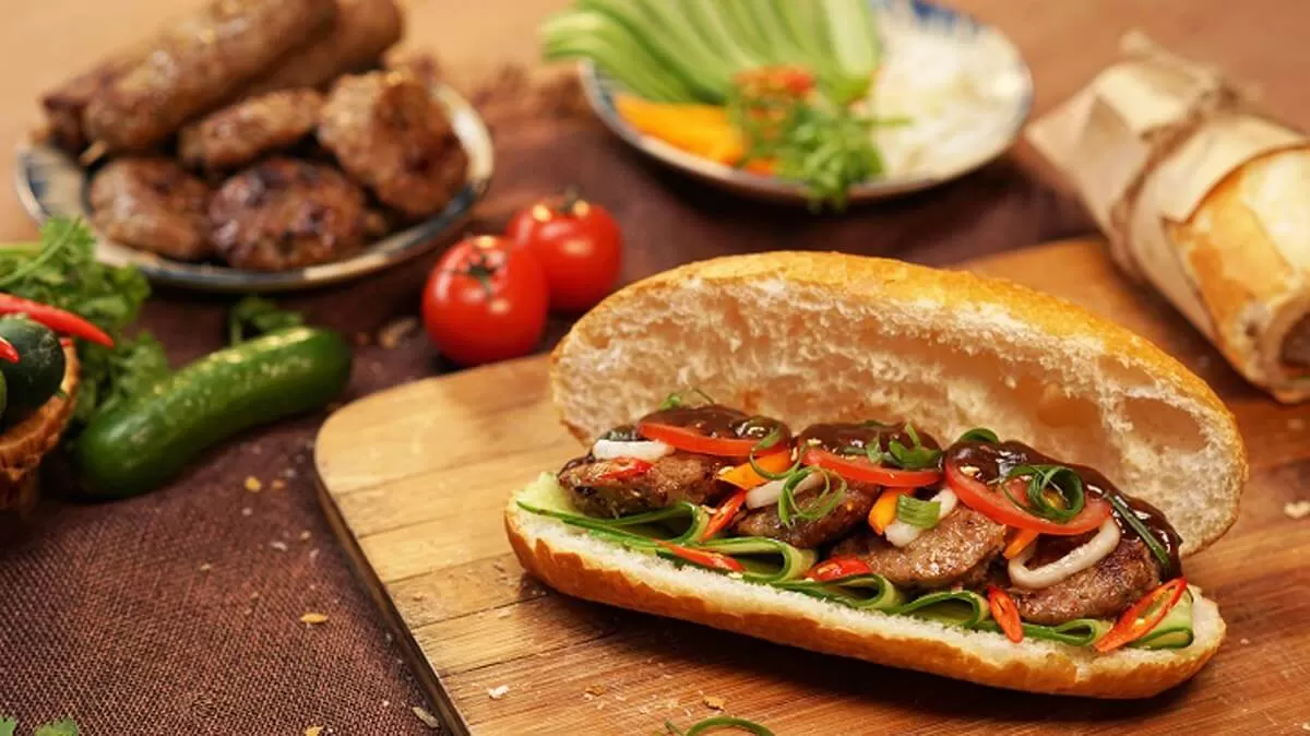 Top 19 quán bánh mì Hà Nội ngon “đốn gục” thực khách